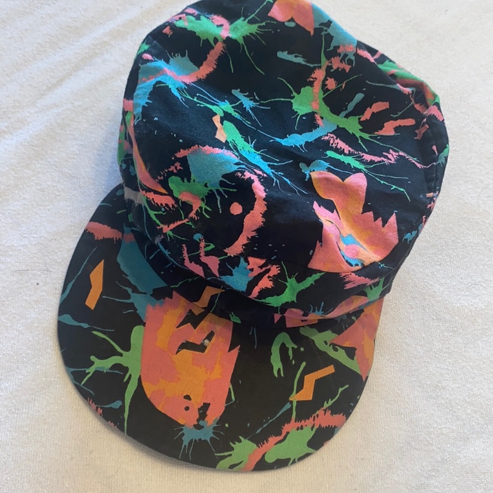 Vintage 90s kid hat